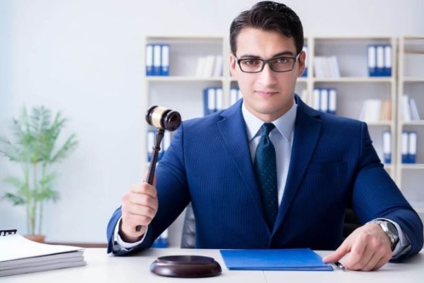 Alexandre Victor De Carvalho