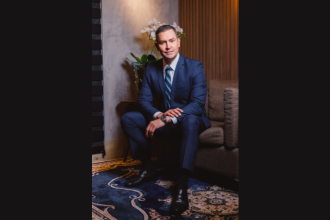 Dr. Christian Zini Amorim alerta: sucessão empresarial sem planejamento pode custar o futuro do negócio.