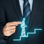 Hebron Costa Cruz de Oliveira compartilha reflexões sobre os desafios e aprendizados de conciliar a advocacia com a paternidade.