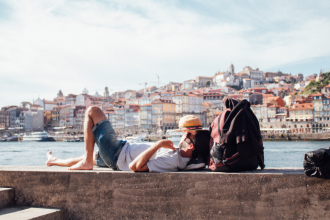 Leonardo Rocha de Almeida Abreu revela o que torna Caraíva, em Porto Seguro, um destino único e cheio de charme.