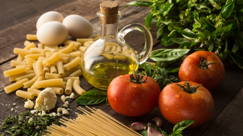 Culinária italiana: sabores autênticos que contam a história da Itália e conquistam o mundo, por Alberto Toshio Murakami.