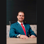 NPLs e recuperação de ativos ganham eficiência com estratégias que Felipe Rassi aponta como essenciais no setor jurídico.