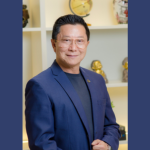 Na otoplastia, a indicação correta e os cuidados técnicos são determinantes para um resultado seguro, afirma Milton Seigi Hayashi.